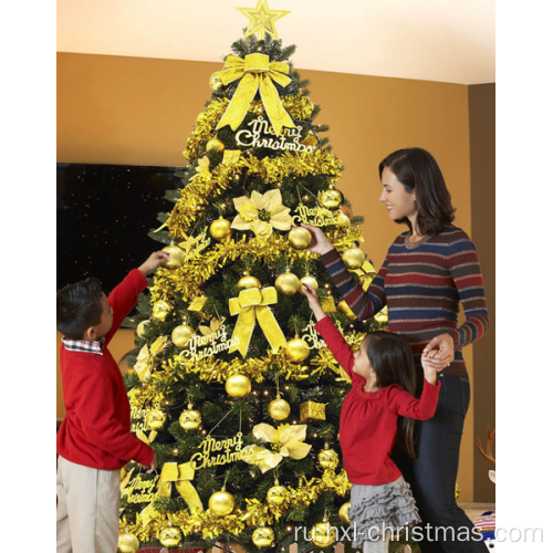 Рождественская елка с шариками украшения